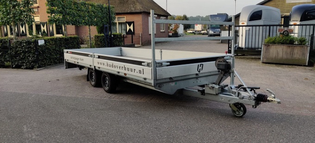 Henra Plateauwagen 5x2 rechtsvoor